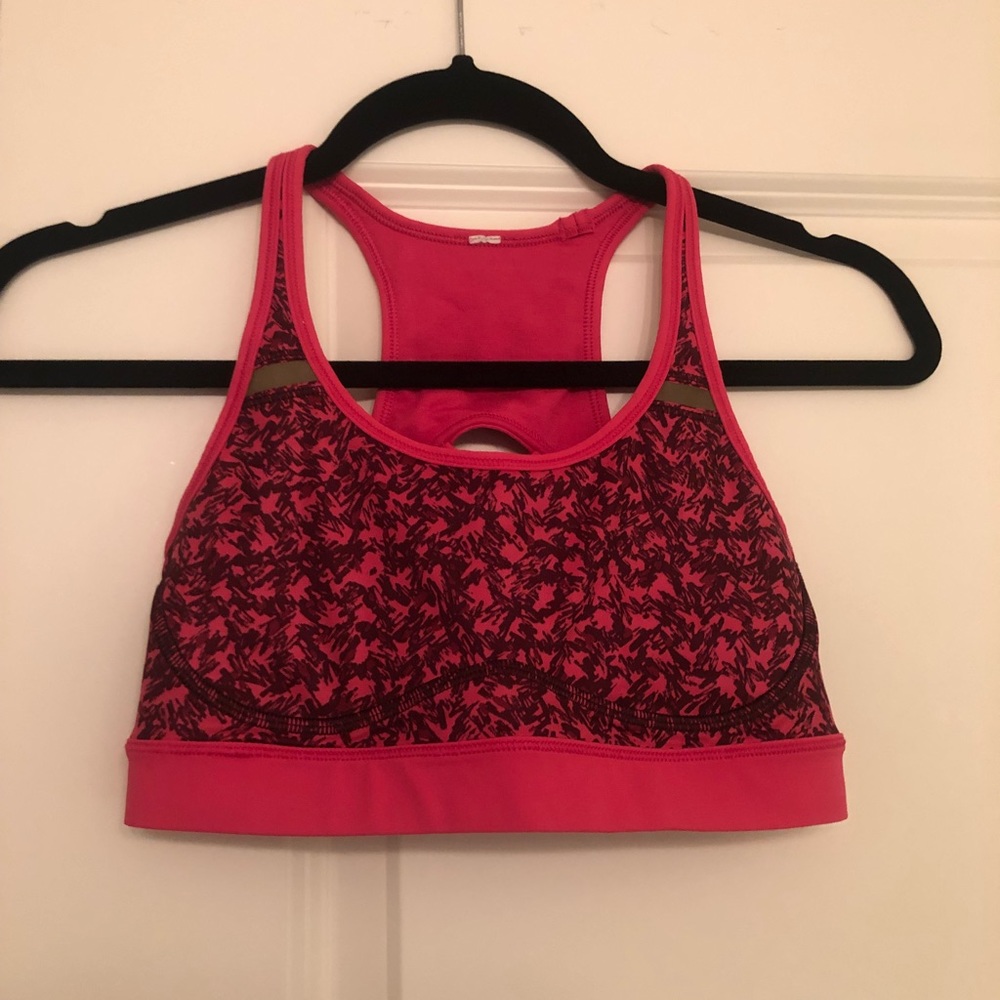 Lulu lemon sports bra